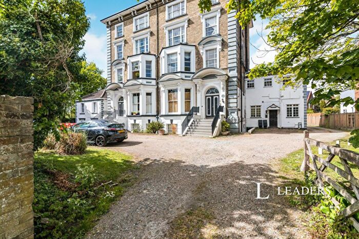1 Bedroom Flat To Rent In North Parade, Lowestoft, NR32