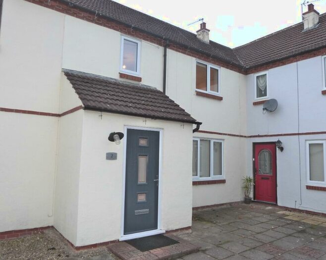 3 Bedroom Town House To Rent In Pinfold Court, Park Row, Knaresborough, HG5