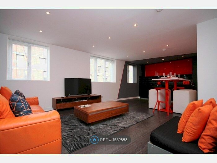 2 Bedroom Flat To Rent In Argyle Street, Glasgow, G2