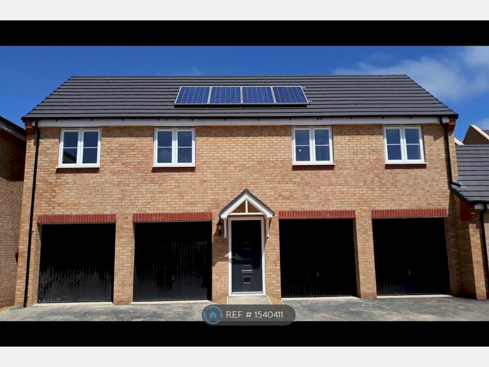 2 Bedroom Flat To Rent In Priors Hall Park, Corby, NN17