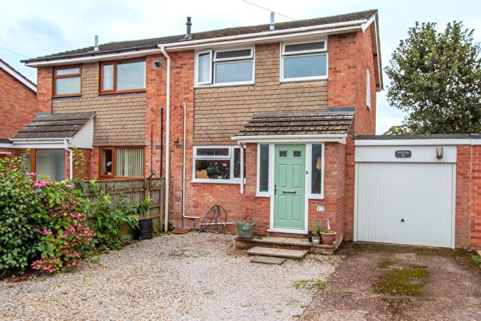 3 Bedroom Semi-Detached House For Sale In York Crescent, Feniton, EX14