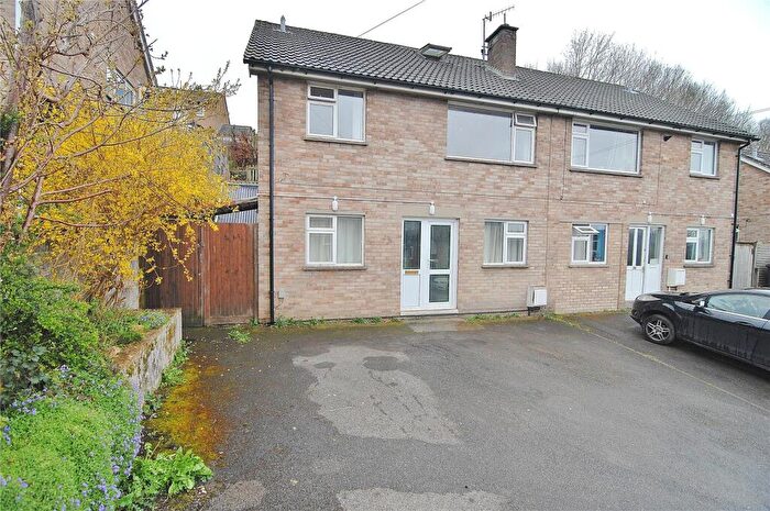 4 Bedroom Semi Detached House For Sale In Langtoft Road, Stroud, Gloucestershire, GL5