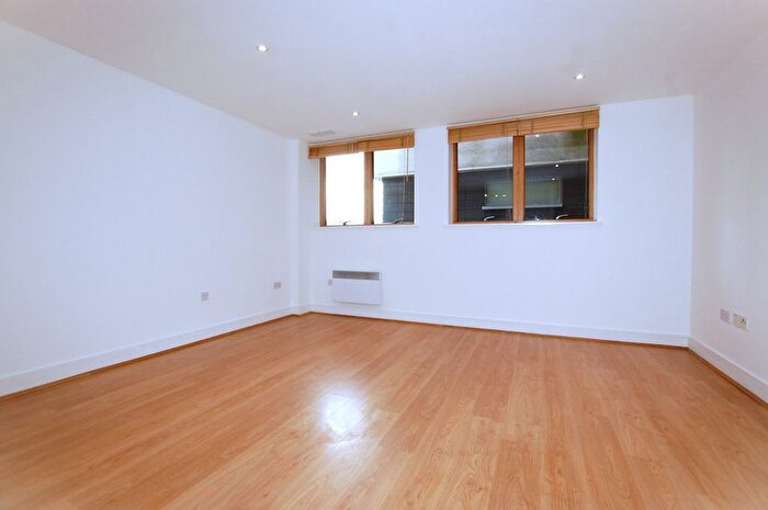 2 Bedroom Flat To Rent In Lait House, Albemarle Road, Beckenham, BR3