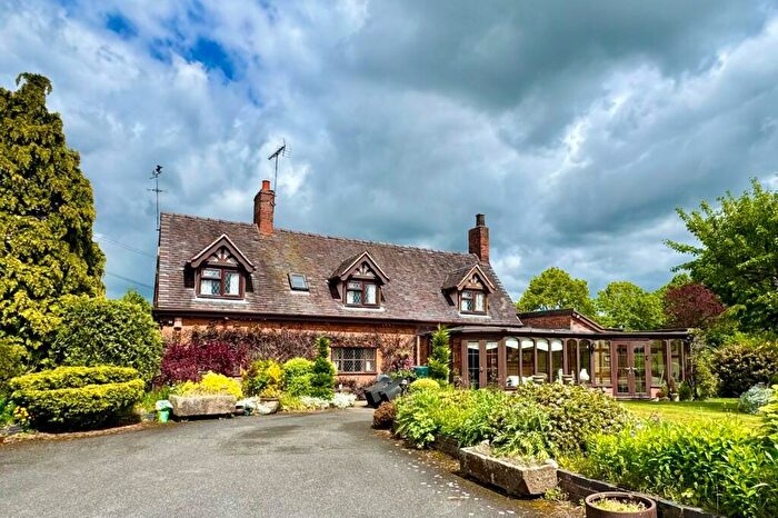 3 Bedroom Detached House For Sale In Crewe Road, Hatherton, Nantwich, Cheshire, CW5