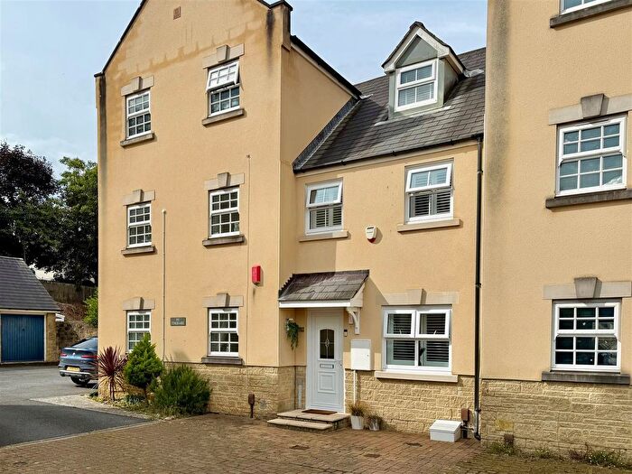 2 Bedroom Terraced House For Sale In Manadon, Plymouth, PL5
