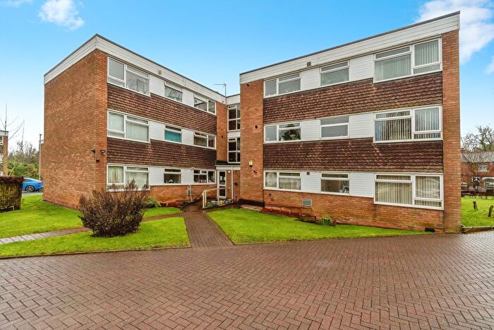 2 Bedroom Flat For Sale In Jesson Close, Walsall, West Midlands, WS1