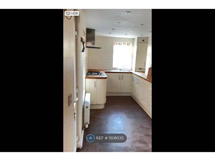 3 Bedroom Terraced House To Rent In Station Road, London, DA1