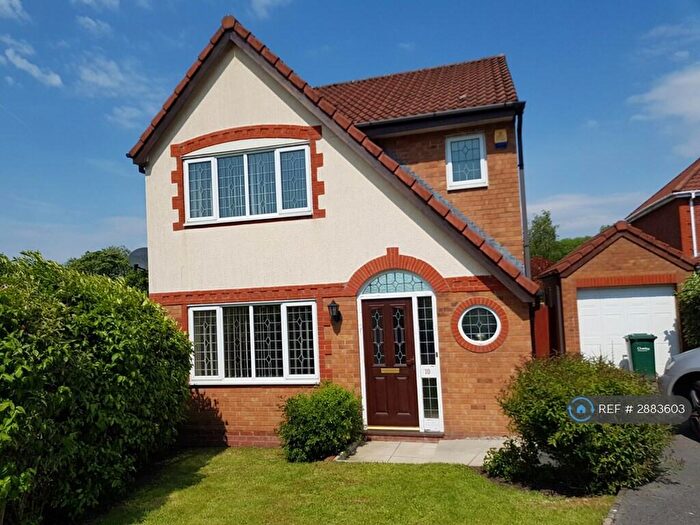 3 Bedroom Detached House To Rent In Lodgewood Close, Chorley, PR7