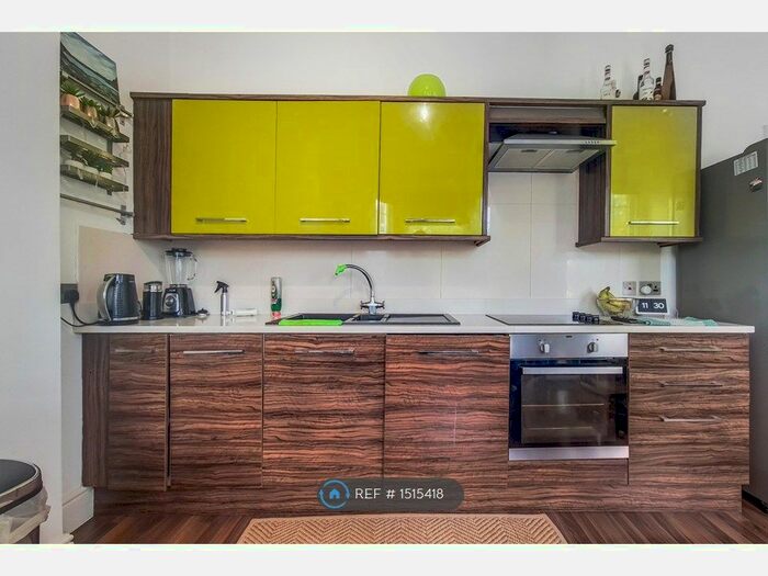 1 Bedroom Flat To Rent In Upper Richmond Road, London, SW15