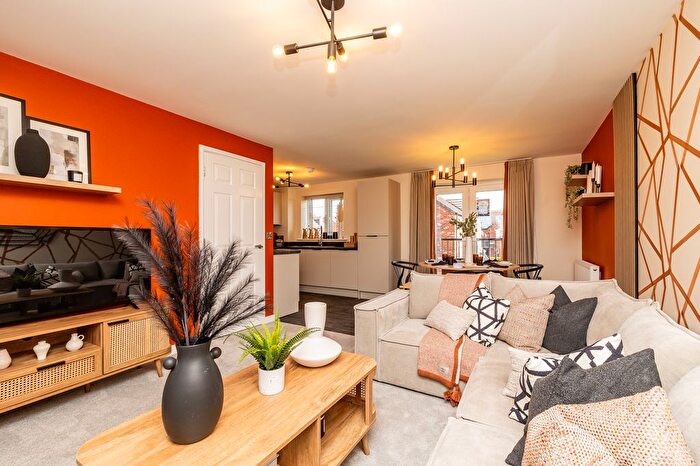 3 Bedroom Detached House For Sale In Gainsborough, DN21