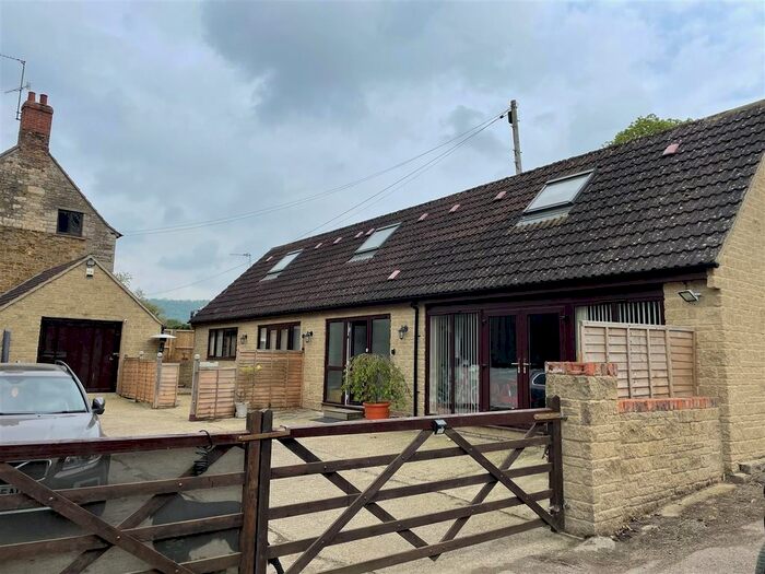 3 Bedroom Cottage To Rent In Ashmead, Cam, Dursley, GL11