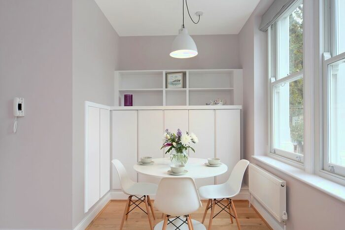 Studio To Rent In Wandsworth Bridge Road, Fulham SW6