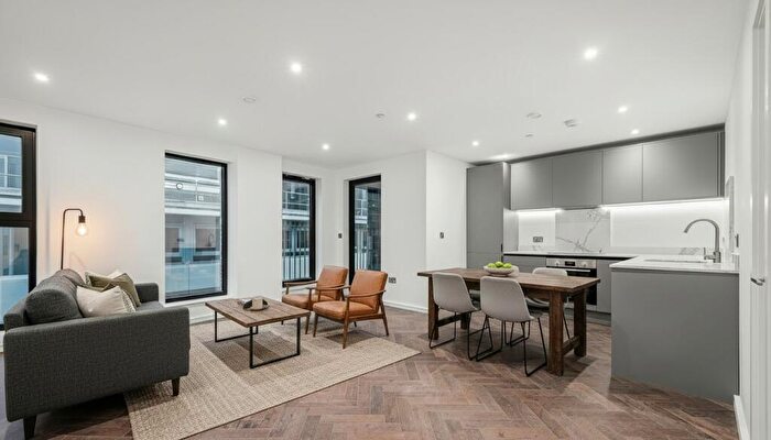 1 Bedroom Flat For Sale In Fortress House, Minories, EC3N