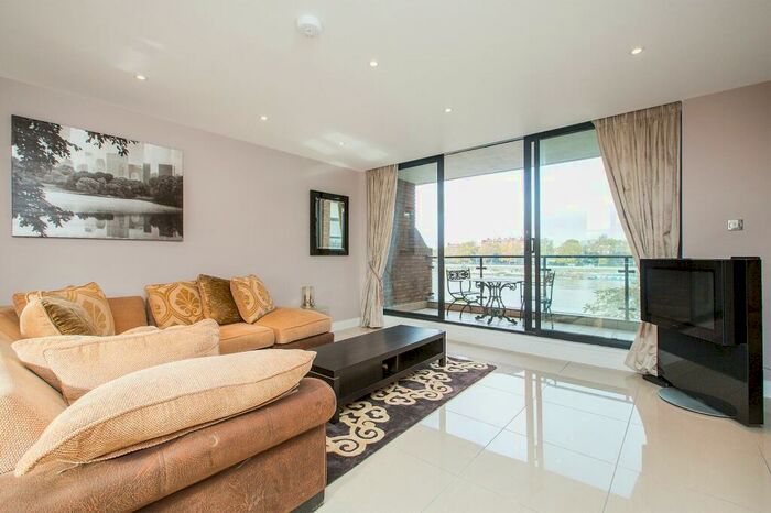 2 Bedroom Flat To Rent In Anhalt Road, London, SW11