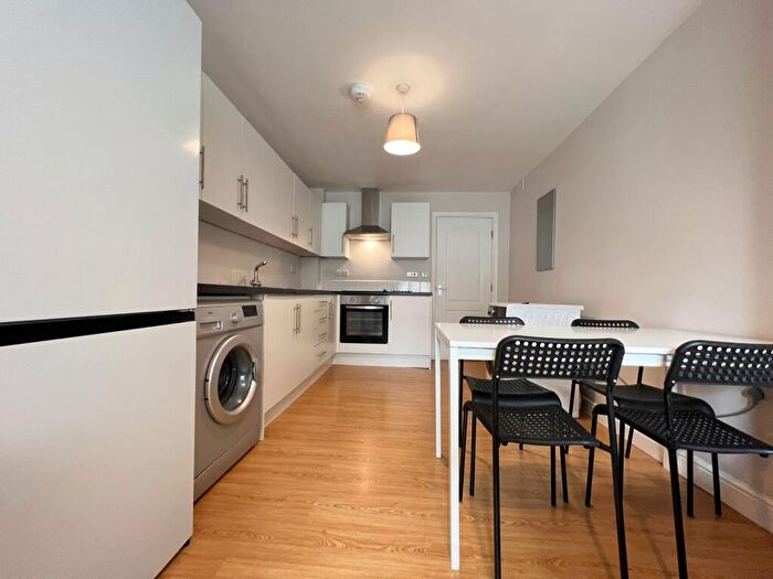 4 Bedroom Maisonette To Rent In Advert A Rutland Road, West Bridgford, Nottingham, NG2