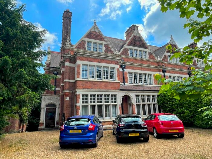 1 Bedroom Flat To Rent In London Road, Stoneygate, Leicester, LE2