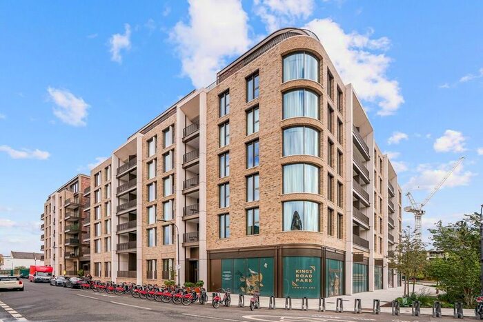 1 Bedroom Flat To Rent In Parkland Walk, Fulham, SW6