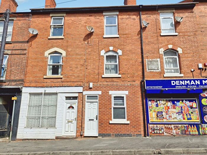 5 Bedroom Terraced House For Sale In Denman Street Central, Nottingham, NG7