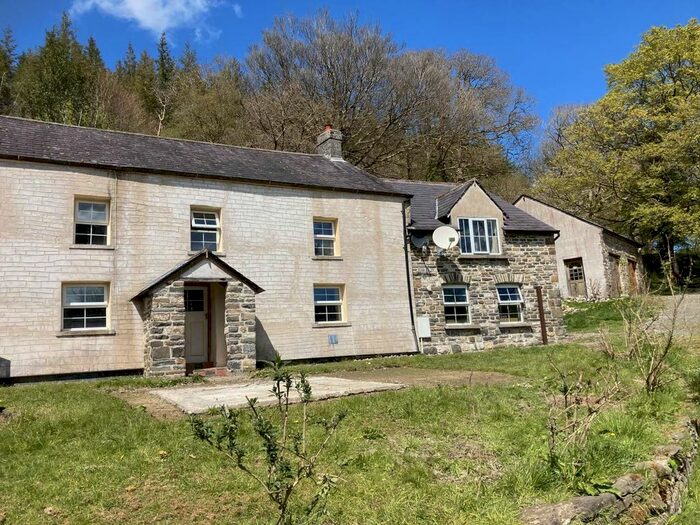 4 Bedroom Detached House To Rent In Rhydcymerau, Llandeilo, SA19