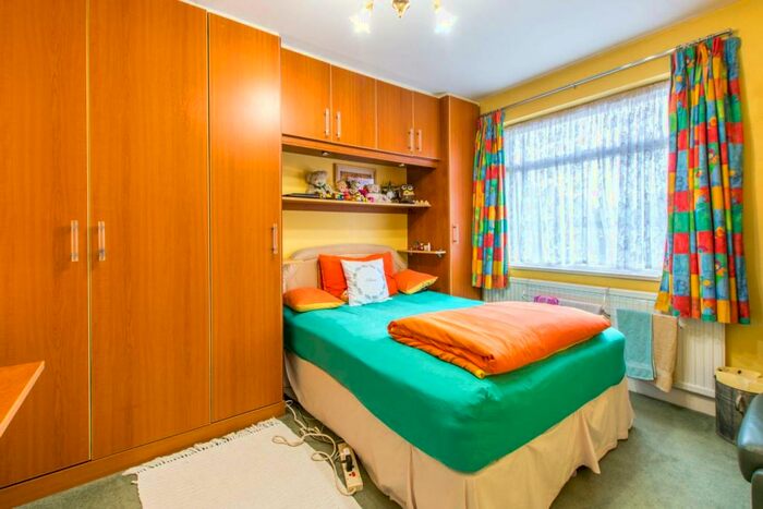 3 Bedroom Terraced House To Rent In Burwell Road, Leyton, London, E10