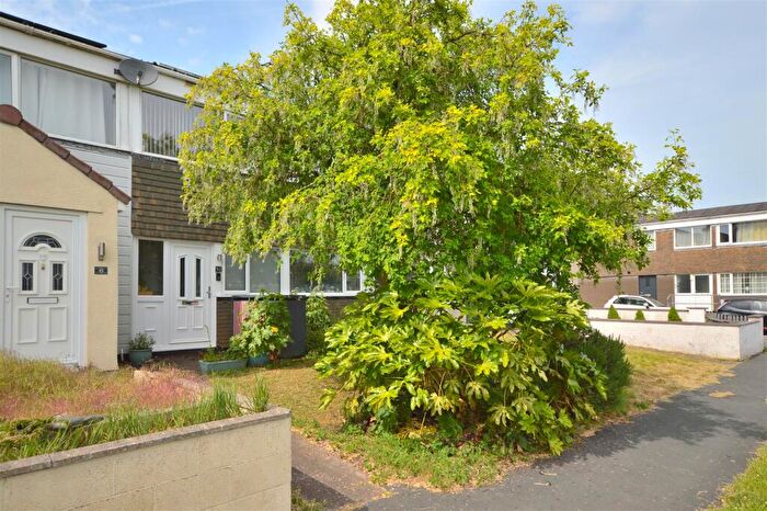 4 Bedroom Terraced House For Sale In Pomfrett Gardens, Stockwood, Bristol, BS14