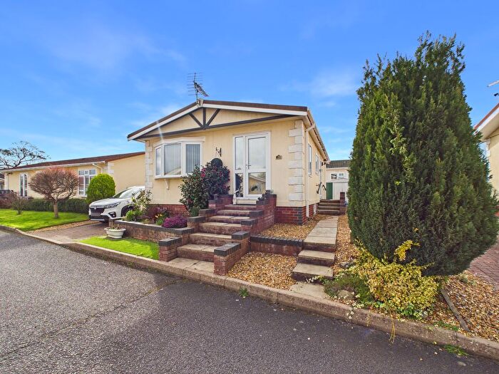 2 Bedroom Mobile/park Home For Sale In The Moorings, Long Lane, Nr. Telford, TF6