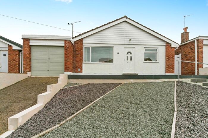 2 Bedroom Bungalow For Sale In Powys Road, Llandudno, Conwy, LL30