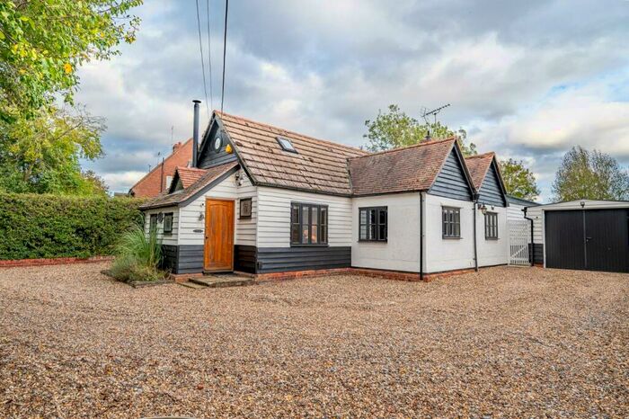 3 Bedroom Detached House For Sale In Littley Green, Nr Felsted, Chelmsford, CM3