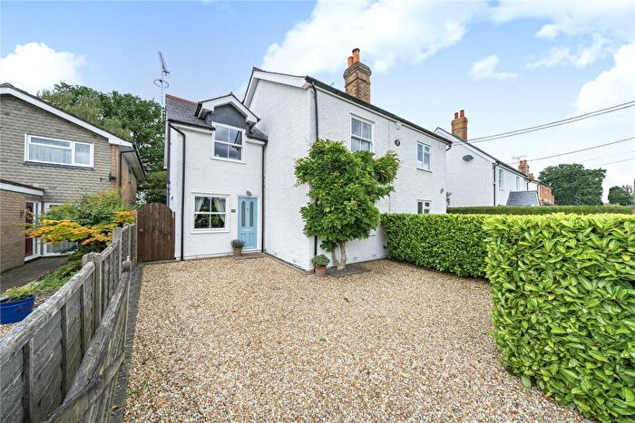 4 Bedroom Semi-Detached House For Sale In Benner Lane, West End, Woking, Surrey, GU24