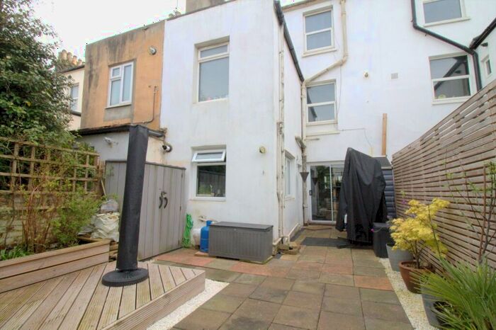 1 Bedroom Apartment To Rent In Shelldale Road, Portslade, BN41