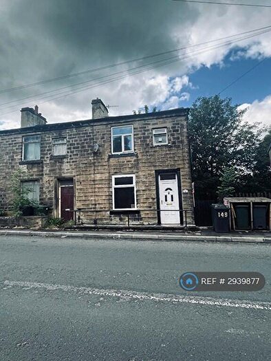2 Bedroom End Of Terrace House To Rent In Halifax Road, Keighley, BD21