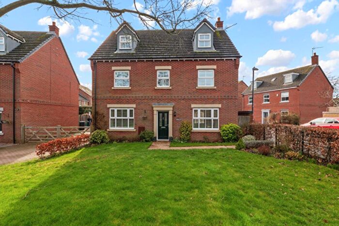 5 Bedroom Detached House For Sale In Leamington Road, Long Itchington, Southam, CV47