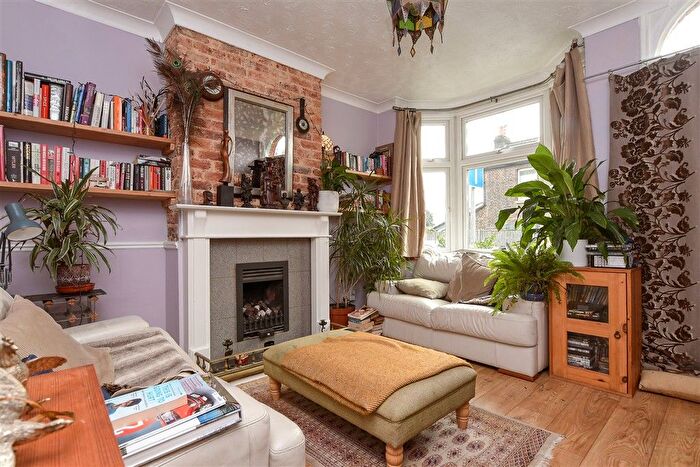 2 Bedroom End Terrace House For Sale In Garibaldi Road, Redhill, Surrey, RH1