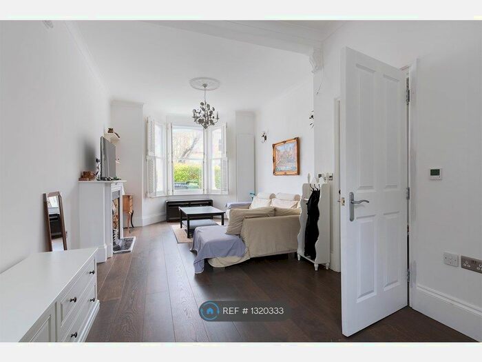 5 Bedroom Terraced House To Rent In Solent Road, London, NW6