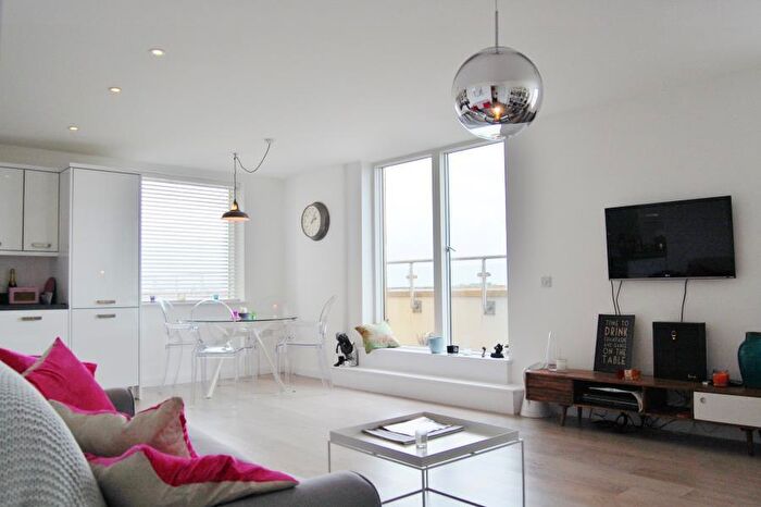 1 Bedroom Apartment To Rent In Chamberlayne Road, London, NW10