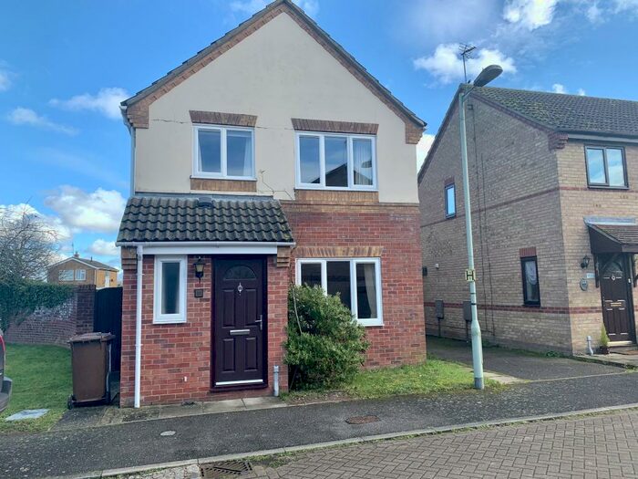 3 Bedroom House To Rent In Charles Melrose Close, Mildenhall, Bury St. Edmunds, IP28