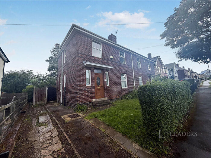 3 Bedroom Semi-Detached House To Rent In Sycamore House Road, Sheffield, S5
