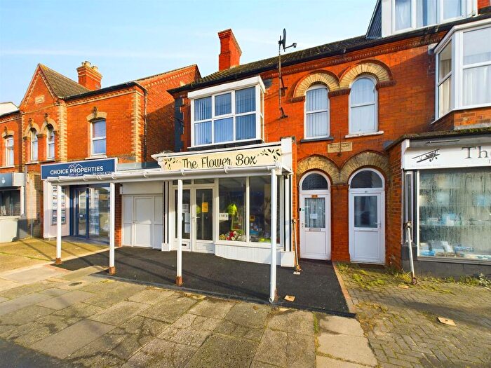 5 Bedroom Semi-Detached House For Sale In Victoria Road, Mablethorpe, LN12