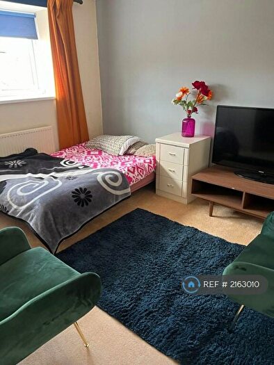 4 Bedroom Semi-Detached House To Rent In Forest View, Mountain Ash, CF45