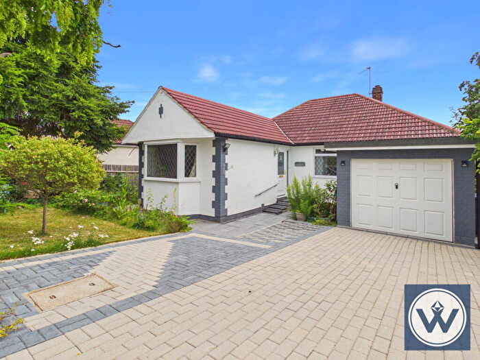 4 Bedroom Detached Bungalow For Sale In Sycamore Close, Chalfont St. Giles, HP8