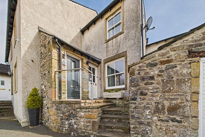 2 Bedroom Terraced House To Rent In Tram Lane, Kirkby Lonsdale, Carnforth, LA6