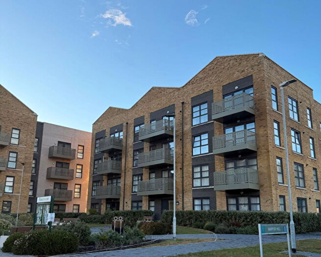 2 Bedroom Flat To Rent In Eastern Avenue, Western Cross, Ebbsfleet Valley, Swanscombe, DA10