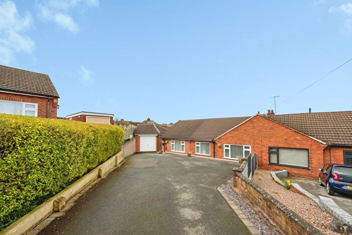 3 Bedroom Semi Detached Bungalow For Sale In Heath Drive, Kidderminster, DY10