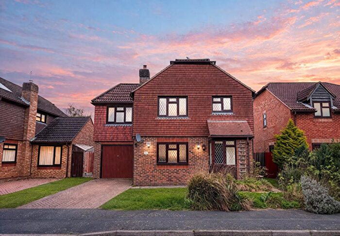 5 Bedroom Detached House For Sale In Sycamore Drive, Hailsham, BN27