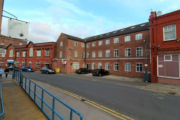 1 Bedroom Apartment To Rent In High Street, Stockport, SK1