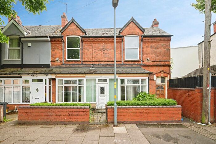 3 Bedroom Semi Detached House For Sale In Hutton Road, Handsworth, Birmingham, B20