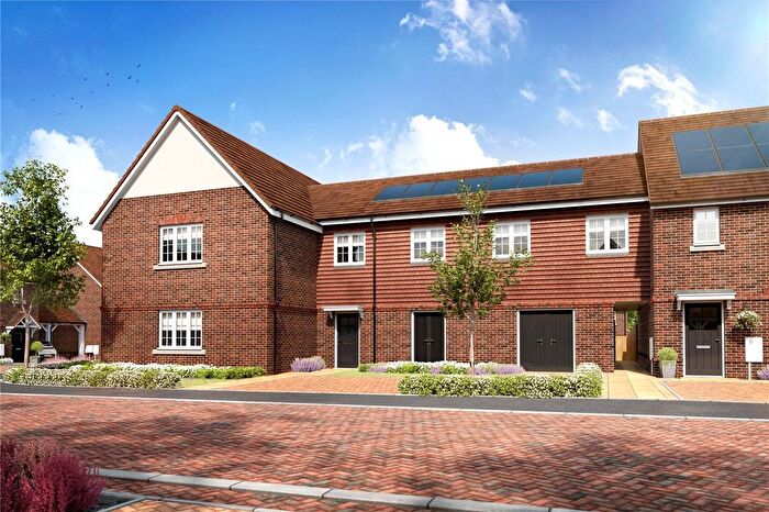 1 Bedroom Flat For Sale In Lovelace Drive, East Horsley, Leatherhead, Surrey, KT24