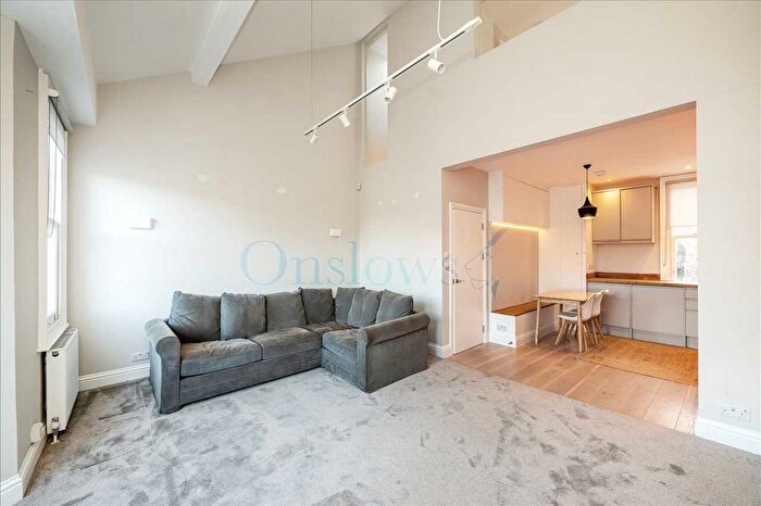 3 Bedroom Flat To Rent In Marney Road, London, SW11