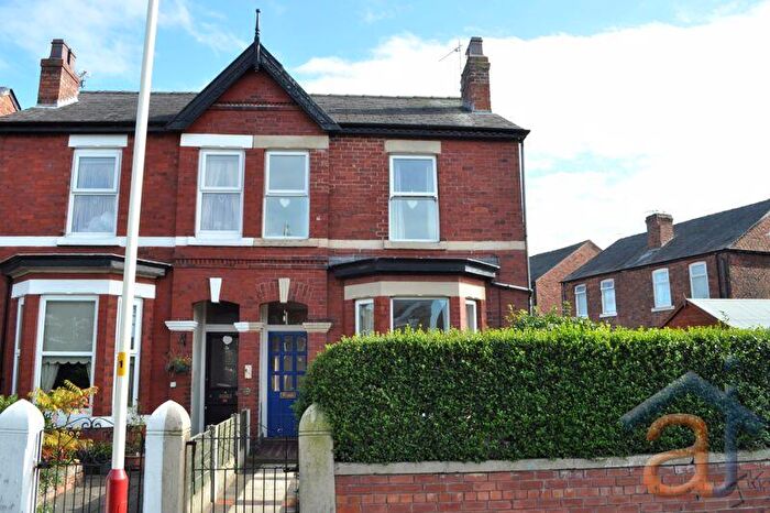 3 Bedroom Semi-Detached House To Rent In Myrtle Grove - Reduced To Rent Long Term Tenant, PR8