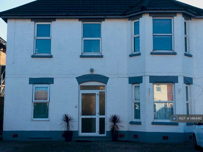 3 Bedroom Maisonette To Rent In Southbourne, Bournemouth, BH5